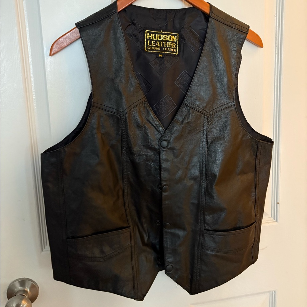 Black Leather Vest with V-Neck and Smooth Finish